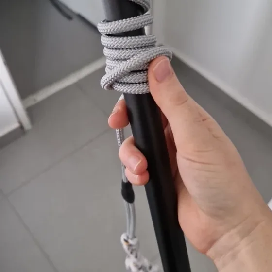 Buyer photo of the Chaselure flirt pole with its braided cotton rope lure